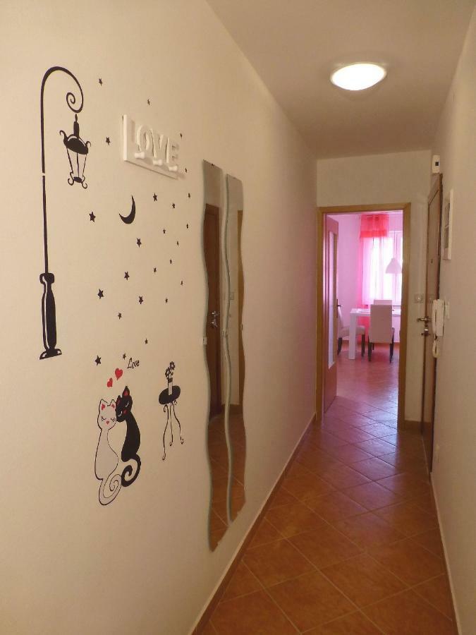 Apartments Kvesic Šilo Kültér fotó