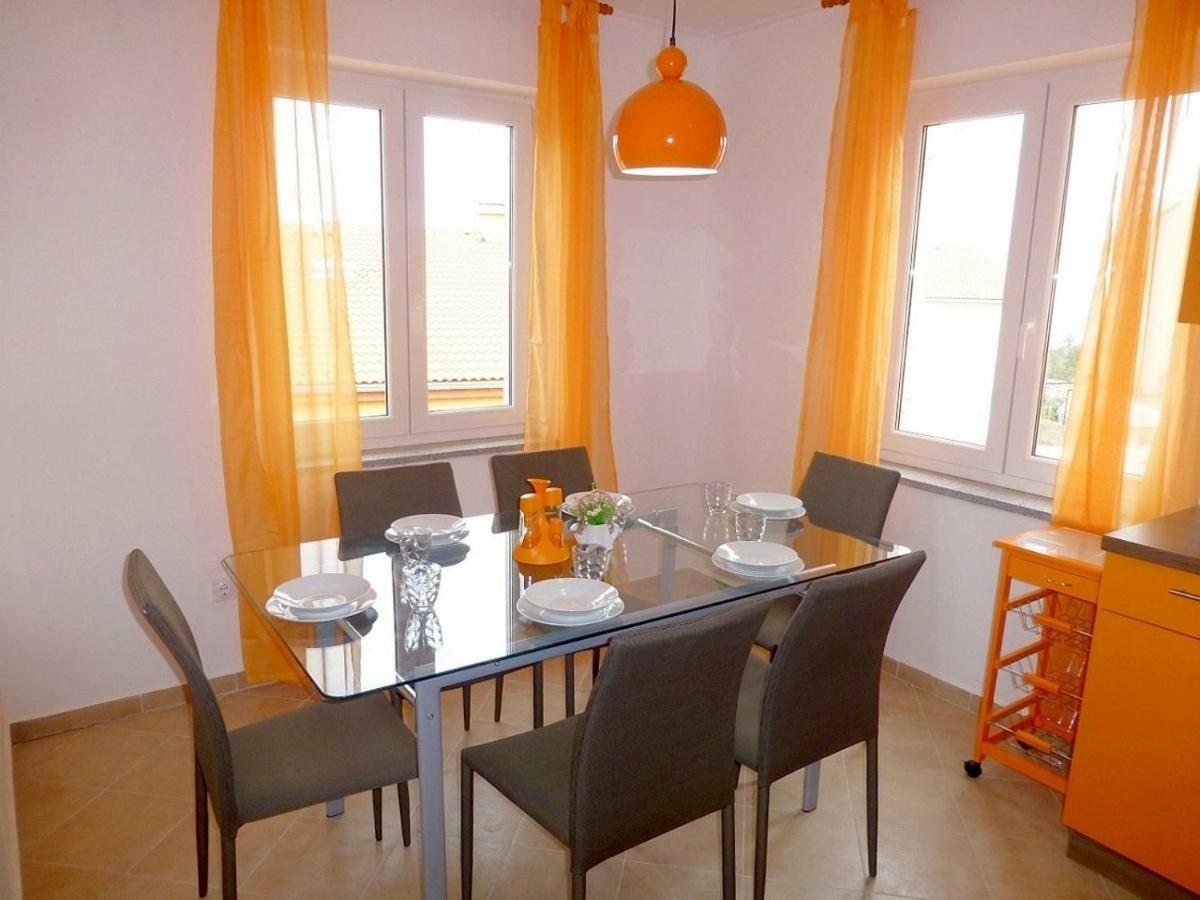 Apartments Kvesic Šilo Kültér fotó