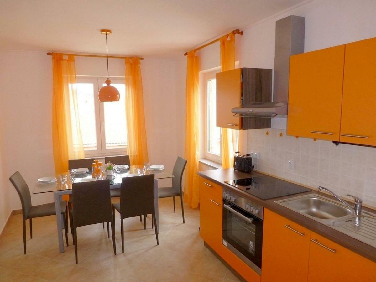 Apartments Kvesic Šilo Kültér fotó